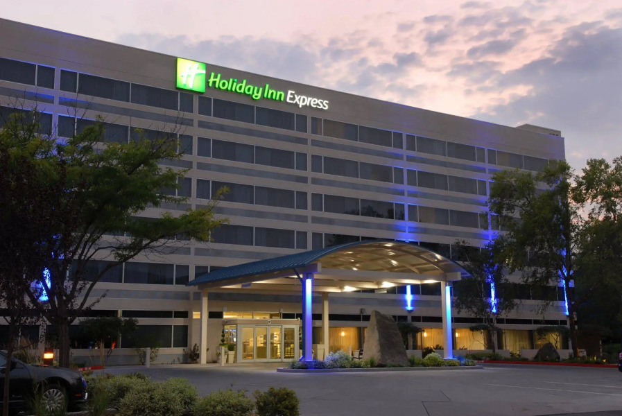 Holiday Inn Express Boise - University Area by IHG