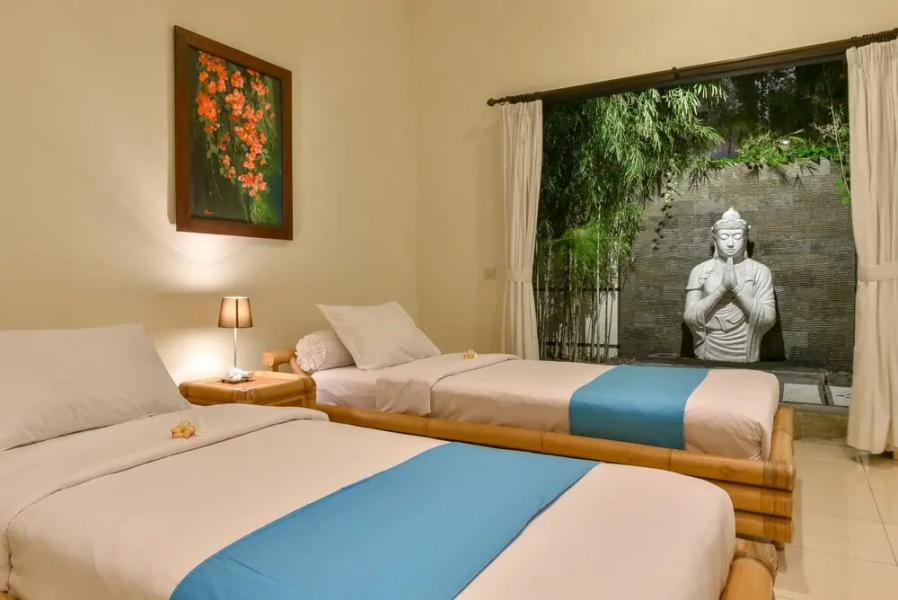 Villa Lovina Beach