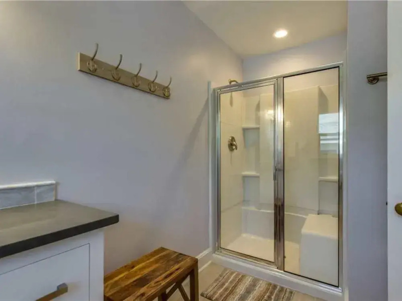 Ocean Boulevard 511 by RedAwning