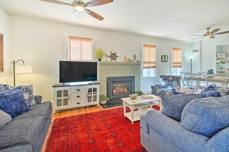 North Beach Cottage - Walk to Chesapeake Bay