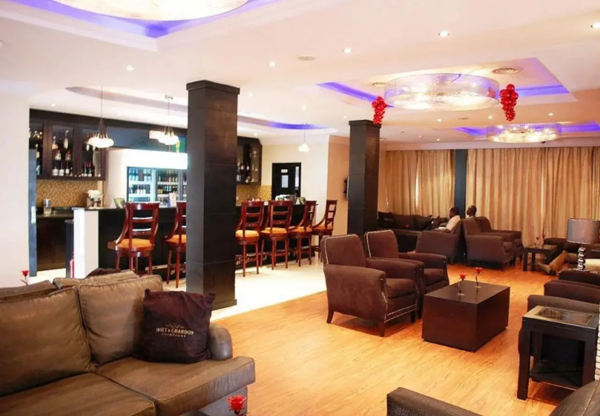 Owu Crown Hotel Ibadan