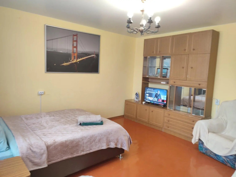 Апартаменты на улице Вишневая 15-5