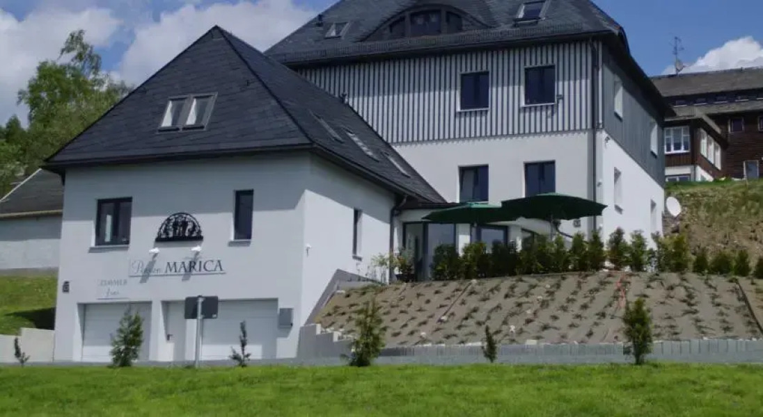 Pension-Marica