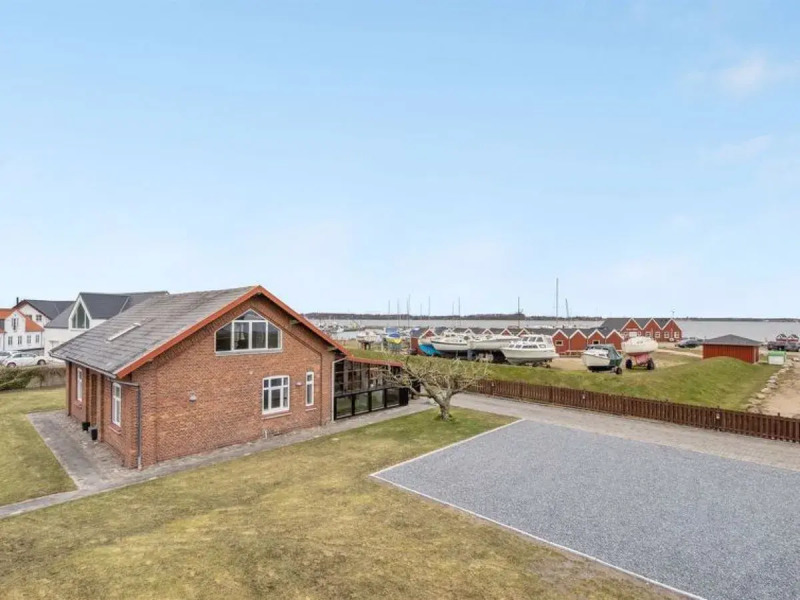 "Arzu" - 100m to the inlet in The Liim Fiord