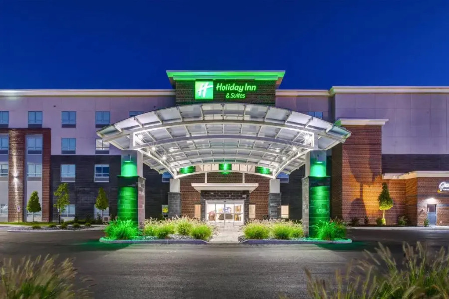 Holiday Inn & Suites Toledo Southwest - Perrysburg by IHG