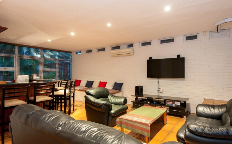 Brother's Guest House (The)