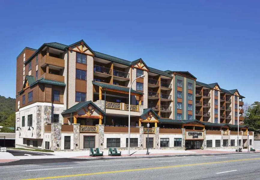 Courtyard Lake George