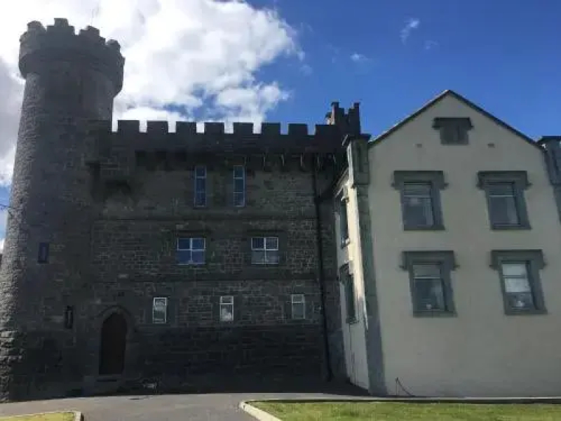 Carrigeen Castle