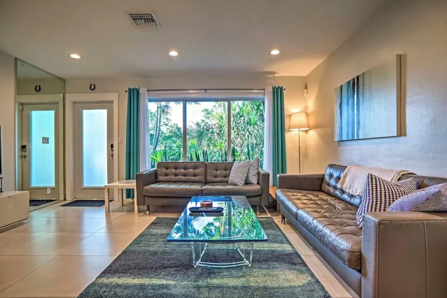 Oakland Park Vacation Rental w/ Private Pool!