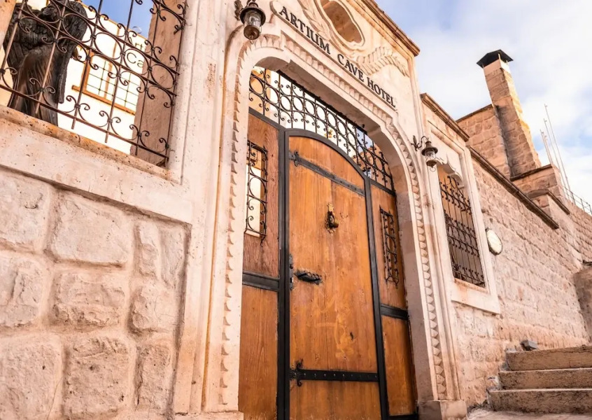 Artium Cave Hotel