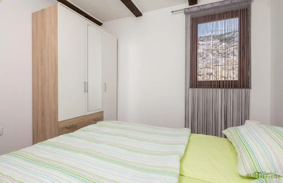 Nice Apartment in Baric Draga With 1 Bedrooms and Wifi