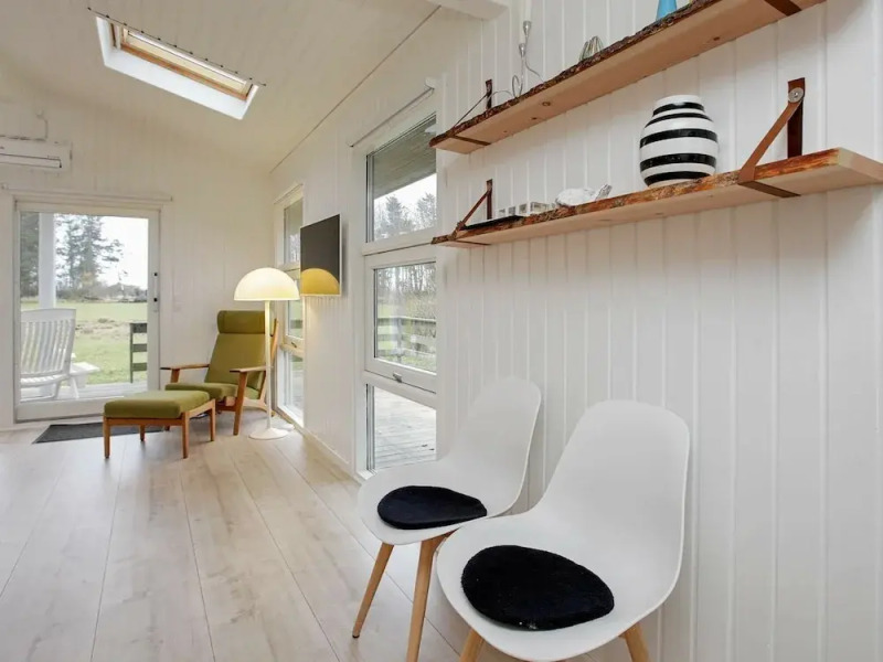 Spacious Holiday Home in Thyholm near Sea