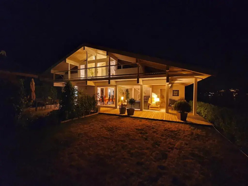 BREDANNAZ-Villa avec vue panoramique sur le lac 8pers by LocationlacAnnecy, LLA Selections