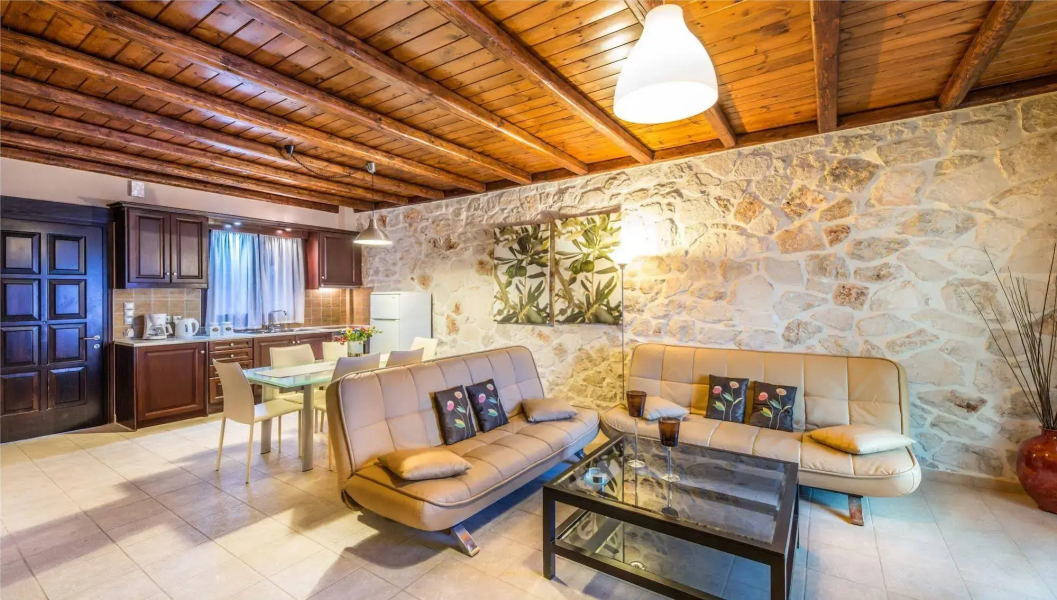 Agrikia Villa