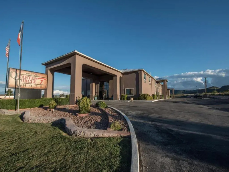 Hotel Parker at Quarter Circle 7