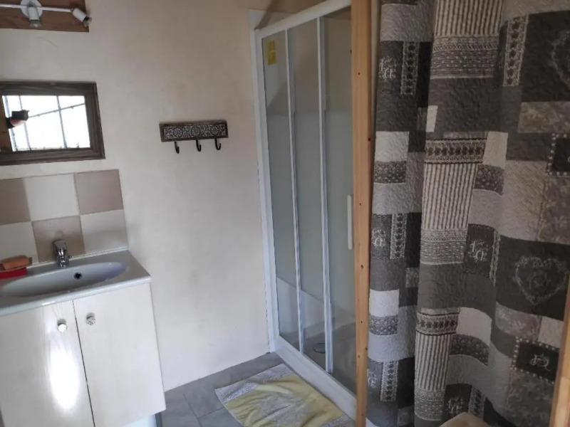 AUTHENTIQUE INDIVIDUELLE Maison de village Ardéchoise à Les Vans La Voûte