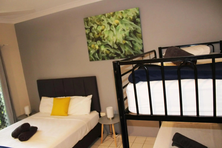 Coral Beach Lodge
