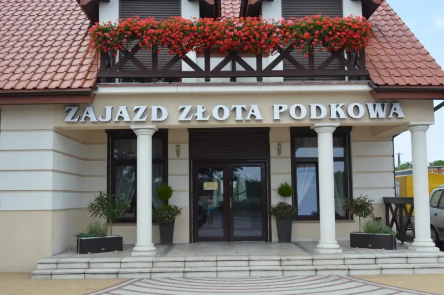 Zajazd Złota Podkowa