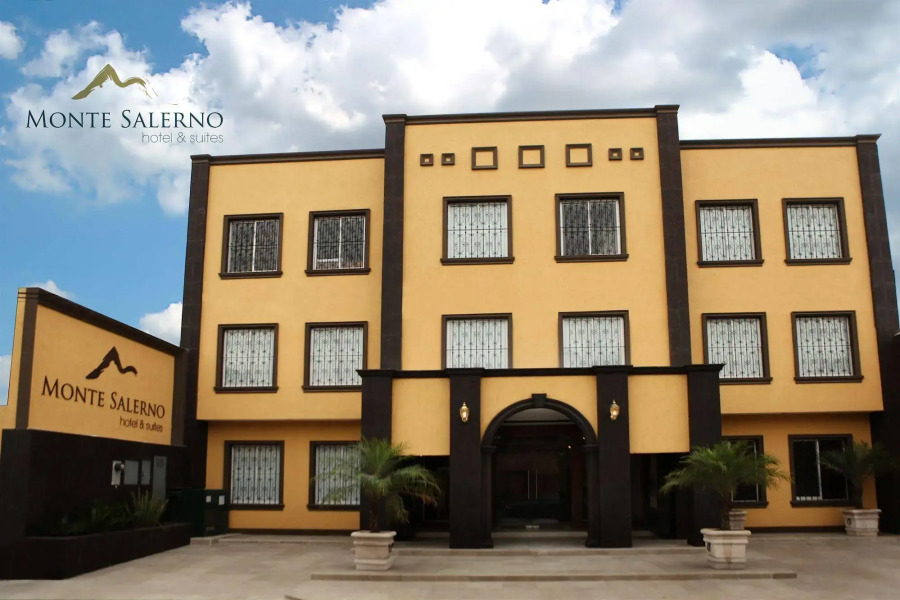 Monte Salerno Hotel & Suites