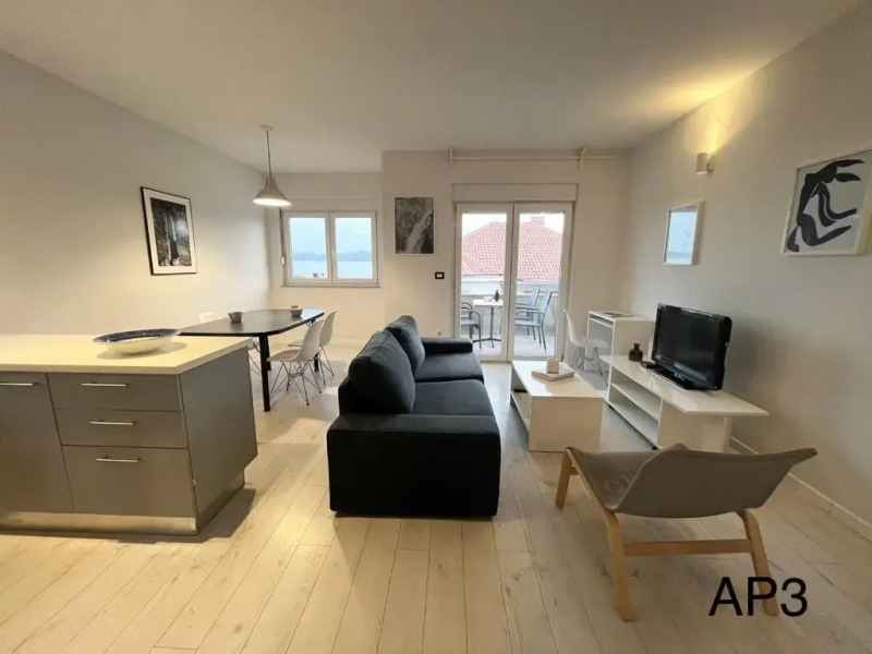 Apartment Beachfront Petar