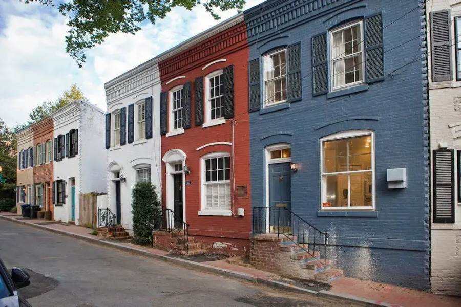 Cozy Home in Prestigious Georgetown