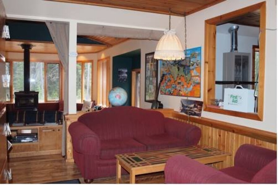 HI-Castle Mountain Hostel