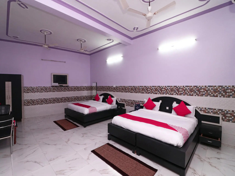OYO Flagship 15267 Chaitdeep Palace
