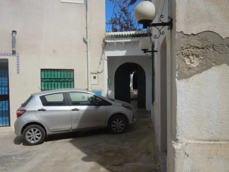 House With Garden Wala