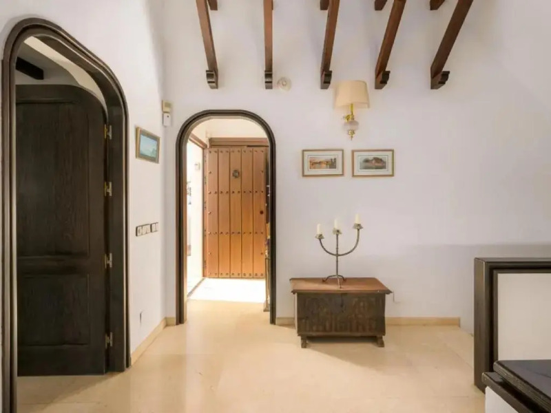 Cosy 5 Bedroom villa