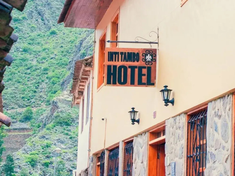 Mountain View Hotel With Two Terraces - Queen Room 4