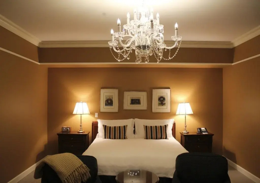 The Bruce Hotel