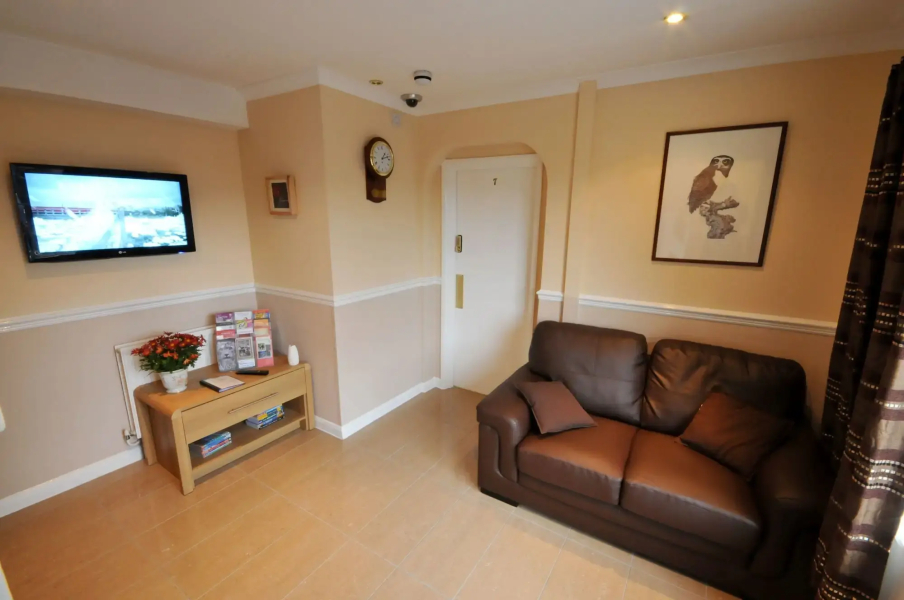 Flexistay Ambers Gatwick Aparthotel