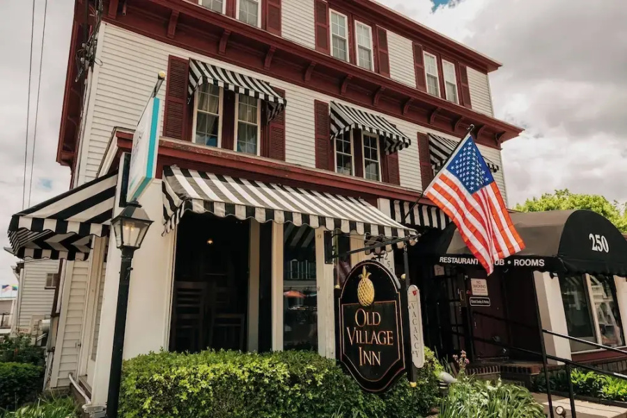 Old Village Inn
