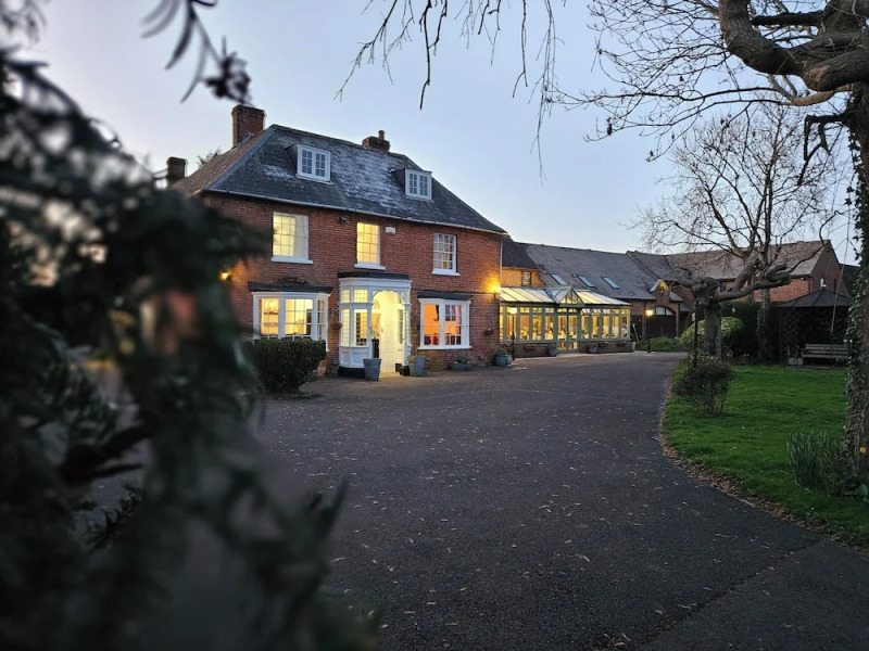 Marsh Farm Hotel