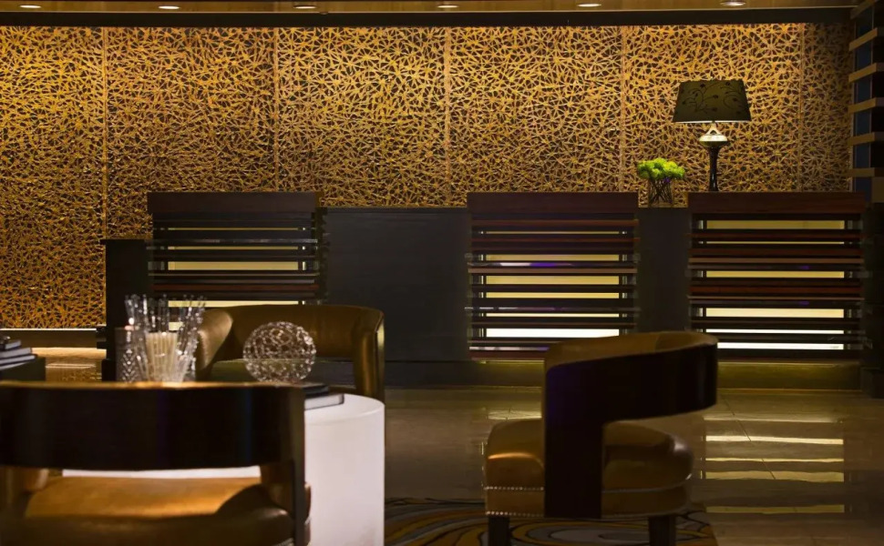 Renaissance Austin Hotel