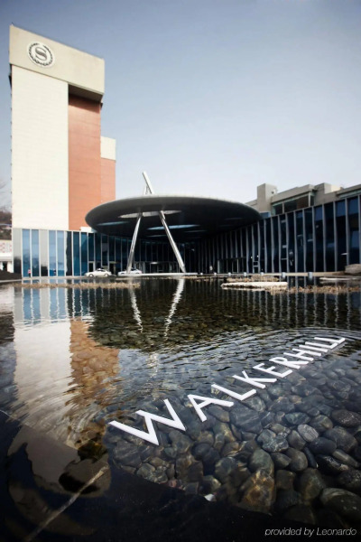 Sheraton Grande Walkerhill