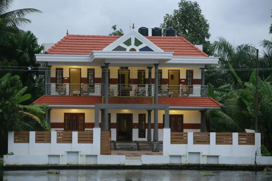 Mango Kerala Houseboats
