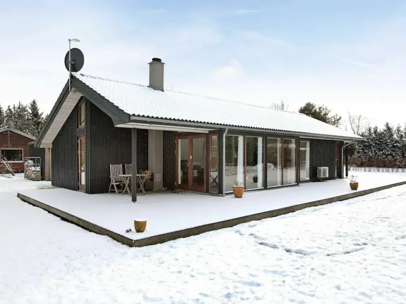 8 Person Holiday Home in Dannemare-by Traum