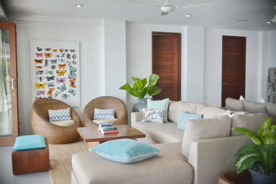 Malimbu Cliff Villa
