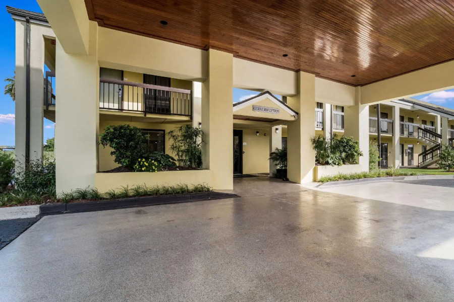 Quality Inn Coliseum