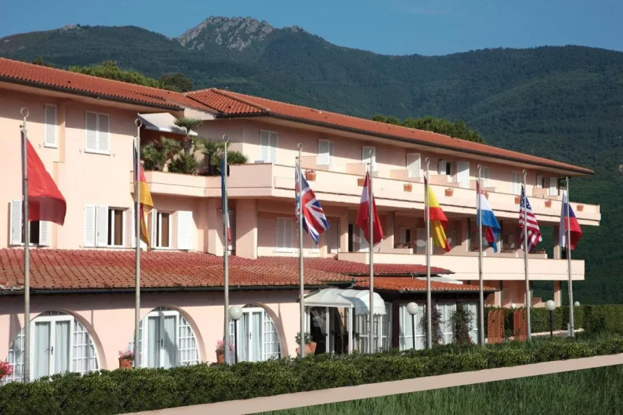 Hotel Riva Del Sole