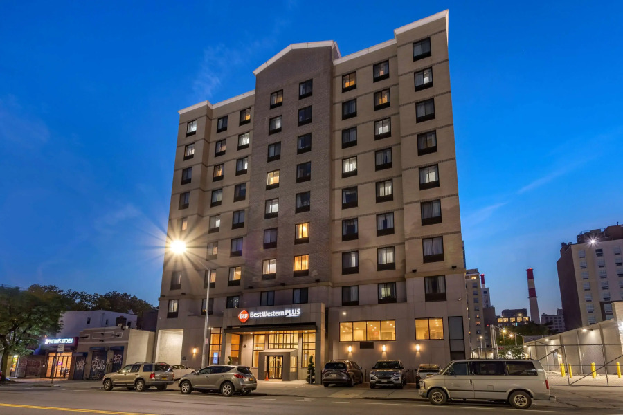 Best Western Plus Plaza Hotel