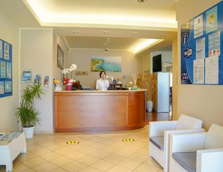 La Bussola Hotel Restaurant