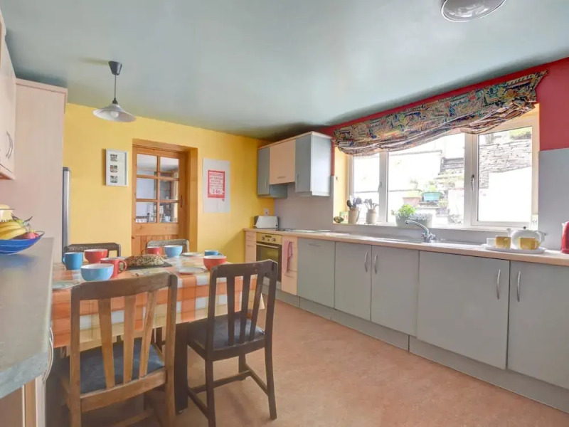 Semi Detached, Stone Built Holiday Home near Swansea & Brecon Beacons