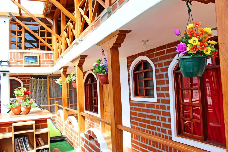 Hostal Chukirawa - Hostel