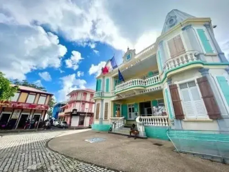 Le Studio 67 vue mer, accès à la plage des Alizés