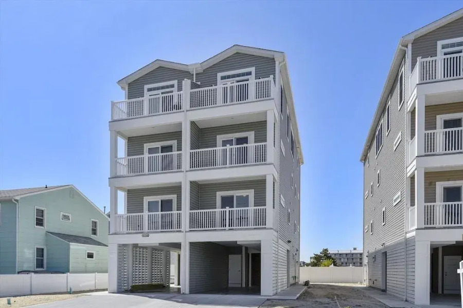 Barefeet Retreat #1-w by Long & Foster