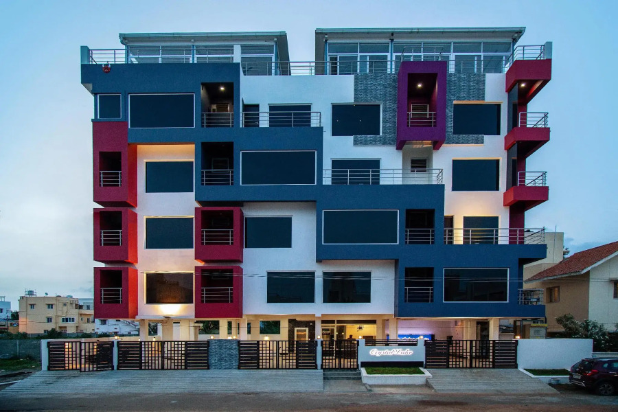 Crystal Lake  Service Apartments