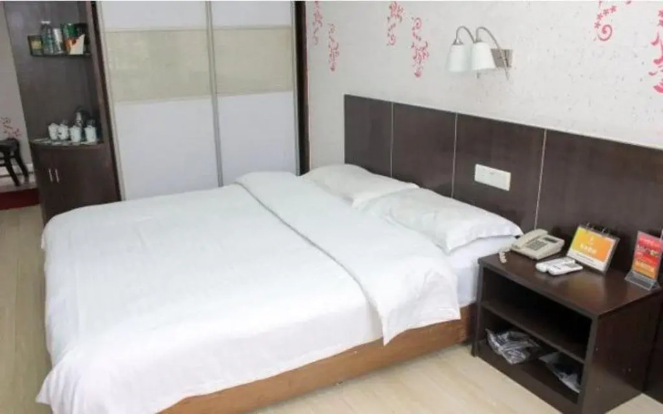 Jingzhou Dragon Hotel