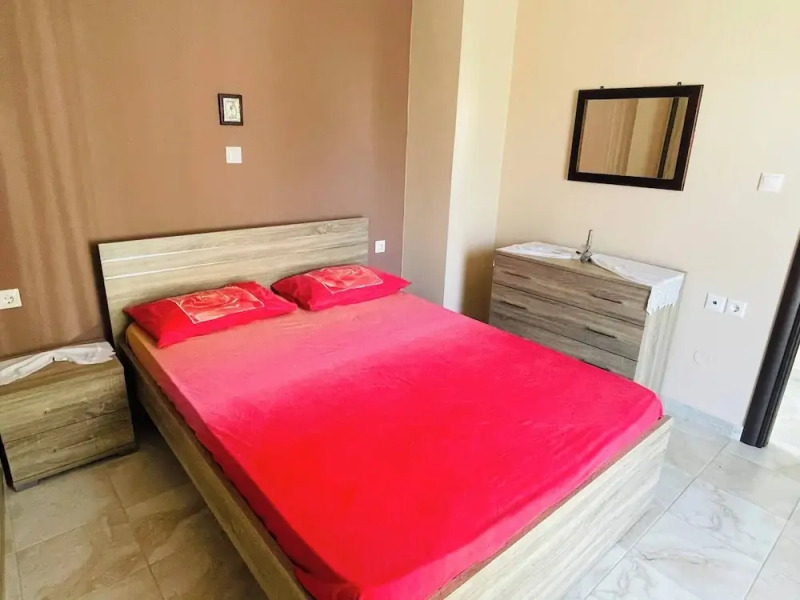 La Casa - Cozy House, 5min Drive To Beach